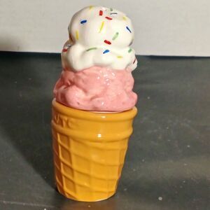 Ice Cream Cone Salt & Pepper Shakers Ceramic BWTC Pink Sprinkle Scoop